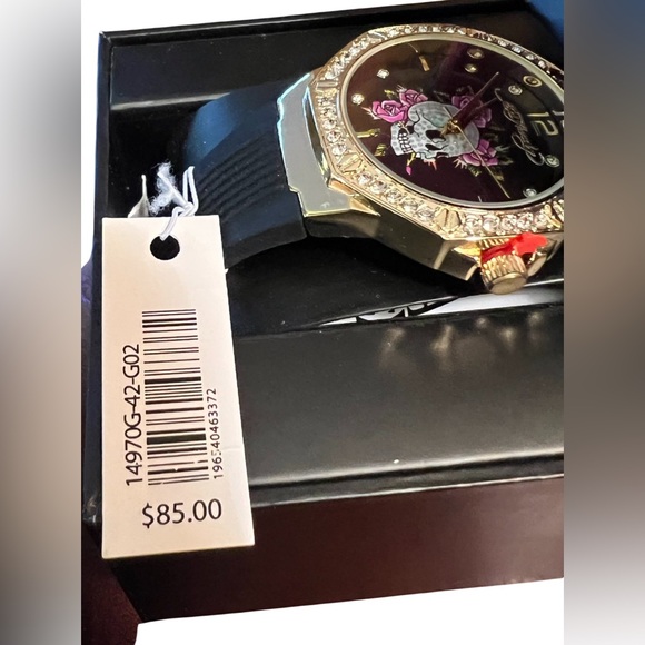 Ed Hardy NWT Signature Skull Red Roses Gold Tone Rhinestone Silicone Band Watch - Picture 3 of 7